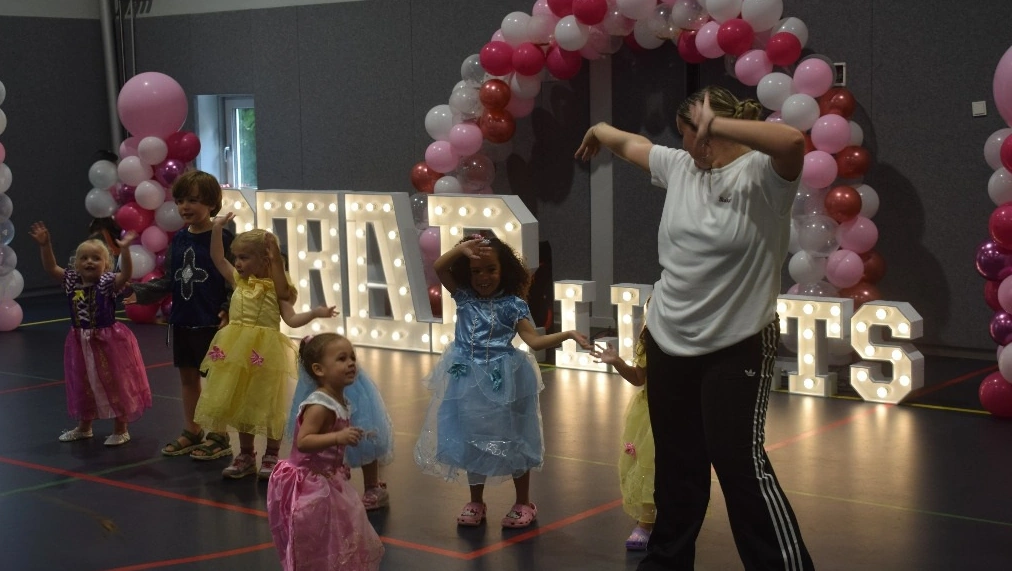 Dance Mix bij Starlights Dansstudio